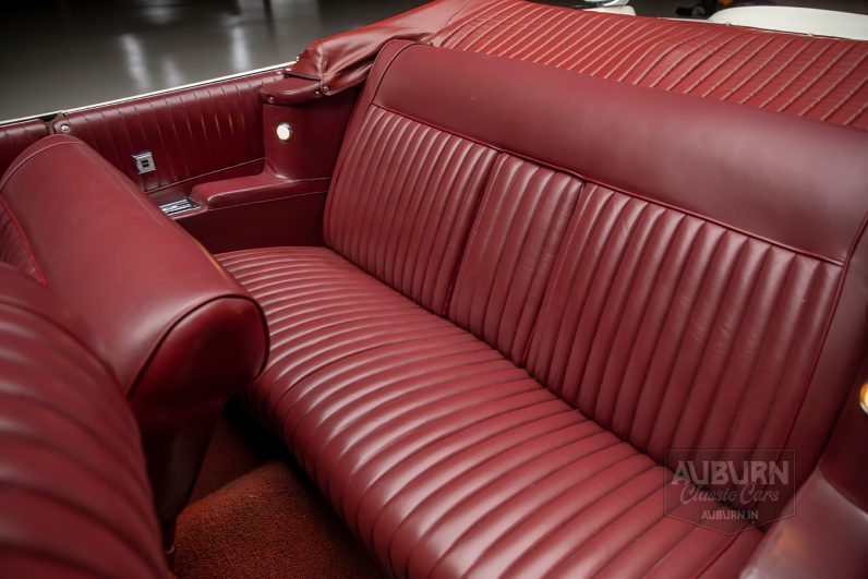 
								1962 Imperial Crown Convertible full									