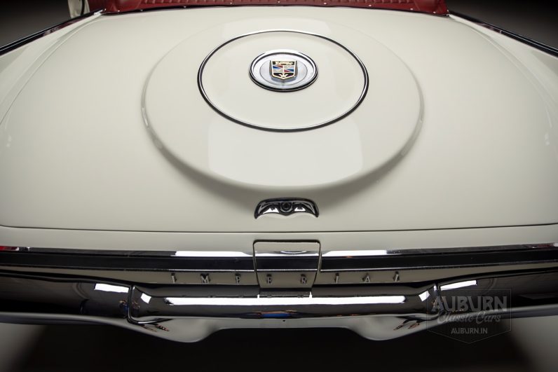 
								1962 Imperial Crown Convertible full									