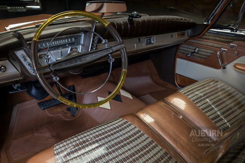 
								1959 Plymouth Sport Fury Hardtop full									