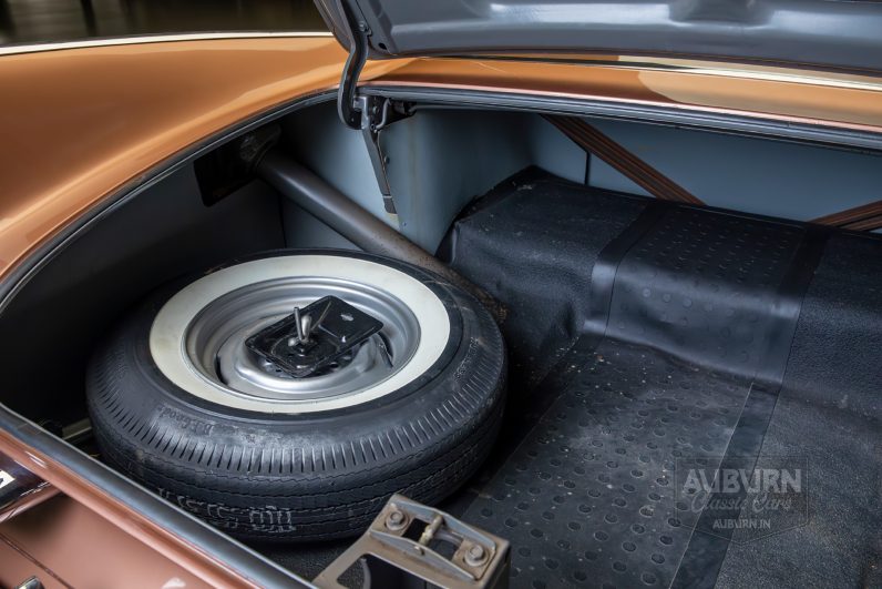 
								1959 Plymouth Sport Fury Hardtop full									