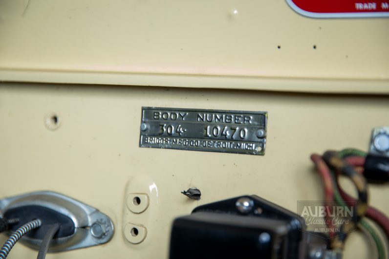 
								1941 Plymouth Special Deluxe Convertible full									
