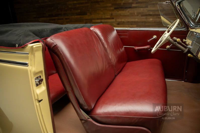 
								1941 Plymouth Special Deluxe Convertible full									