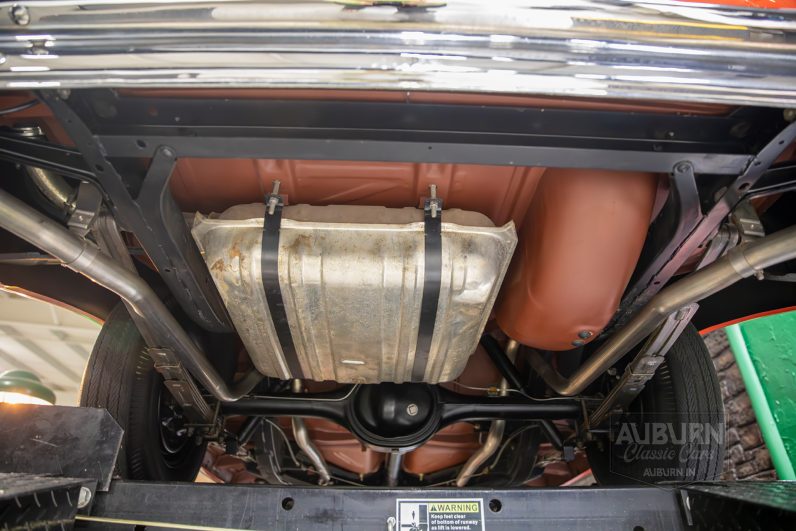 
								1957 Chevrolet Bel Air Convertible full									