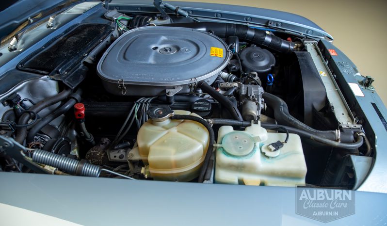 
								1986 Mercedes-Benz 560SL Roadster full									