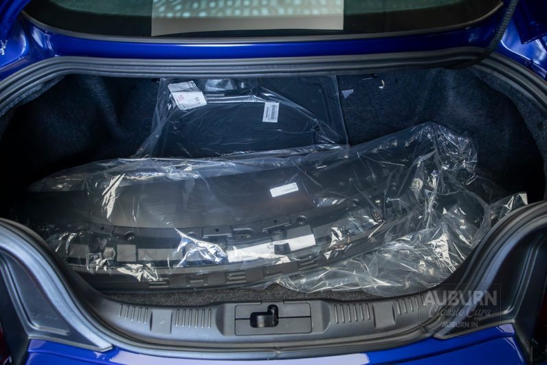 
								2015 Ford Shelby GT350 50th Anniversary full									