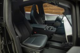 
										2024 Tesla Cyber Truck Foundation Series full									
