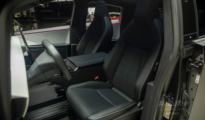 
								2024 Tesla Cyber Truck Foundation Series full									