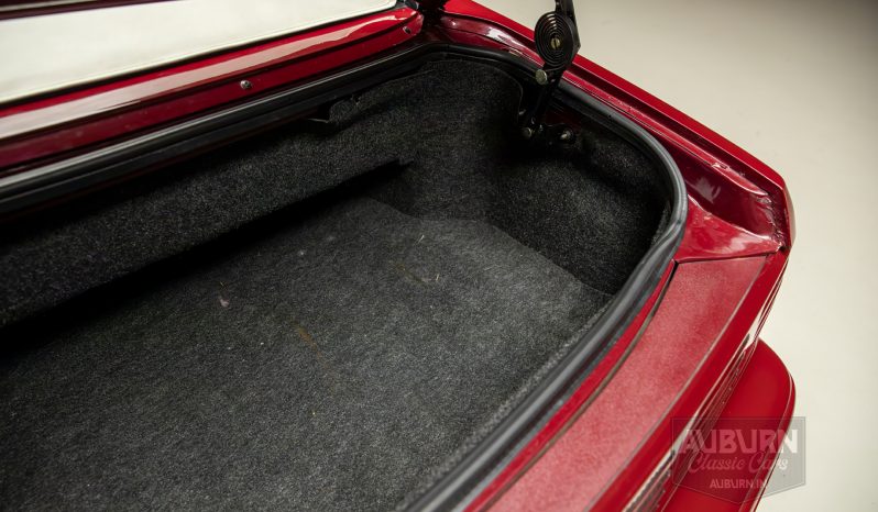 
								1989 Ford Mustang Convertible full									