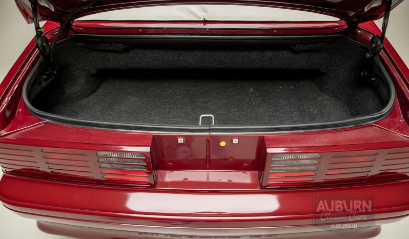 
								1989 Ford Mustang Convertible full									