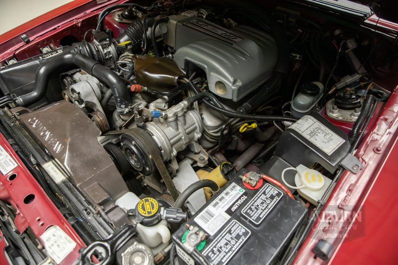 
								1989 Ford Mustang Convertible full									