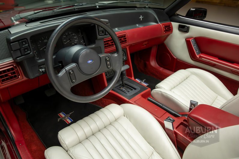 
								1989 Ford Mustang Convertible full									