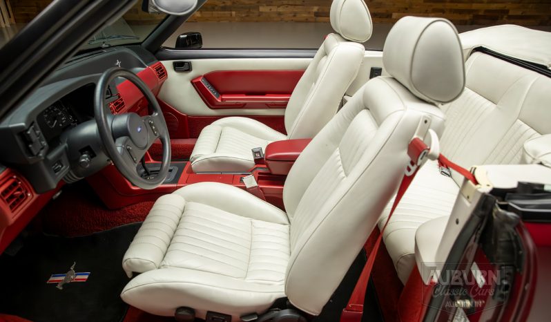 
								1989 Ford Mustang Convertible full									