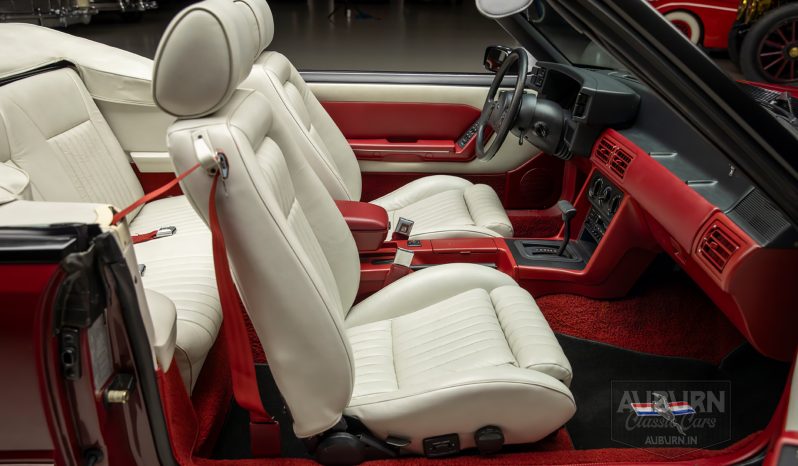 
								1989 Ford Mustang Convertible full									