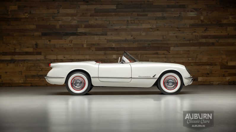 
								1953 Chevrolet Corvette Roadster full									