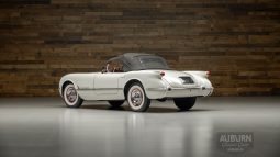 
										1953 Chevrolet Corvette Roadster full									