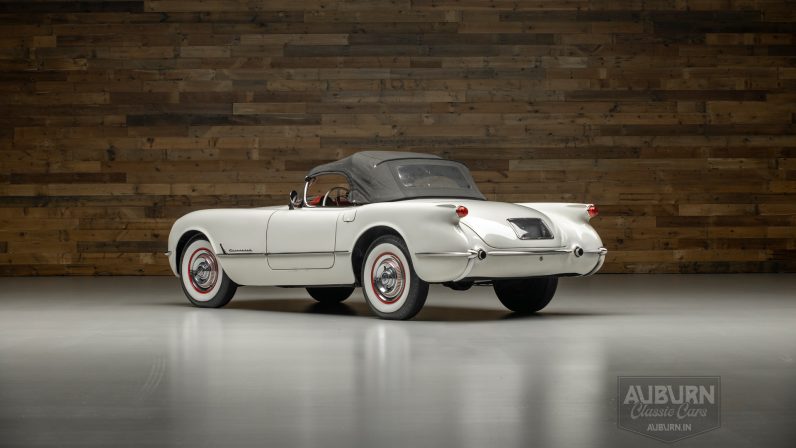 
								1953 Chevrolet Corvette Roadster full									