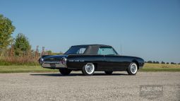 
										1962 Ford Thunderbird Sport Roadster full									