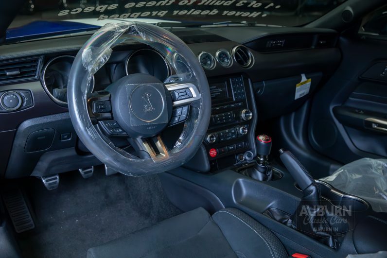 
								2015 Ford Shelby GT350 50th Anniversary full									