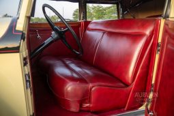 
										1932 Pierce-Arrow Eight Model 54 Convertible Sedan full									