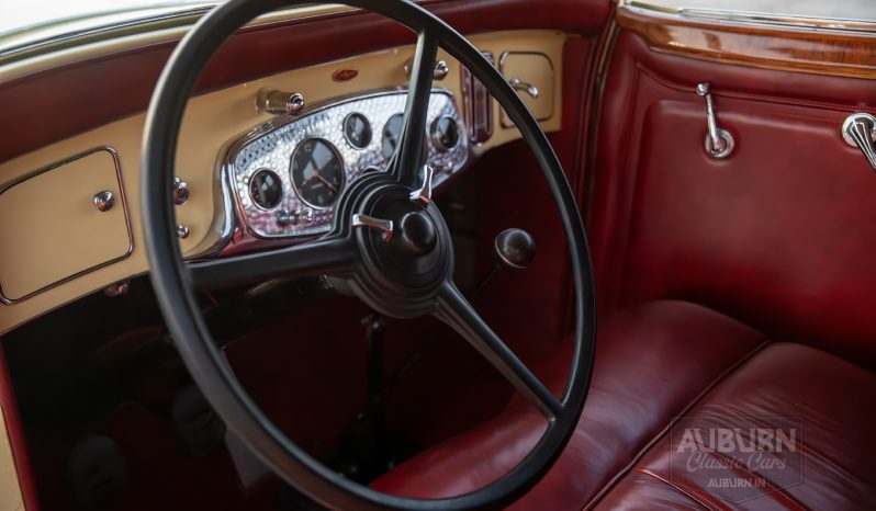 
								1932 Pierce-Arrow Eight Model 54 Convertible Sedan full									
