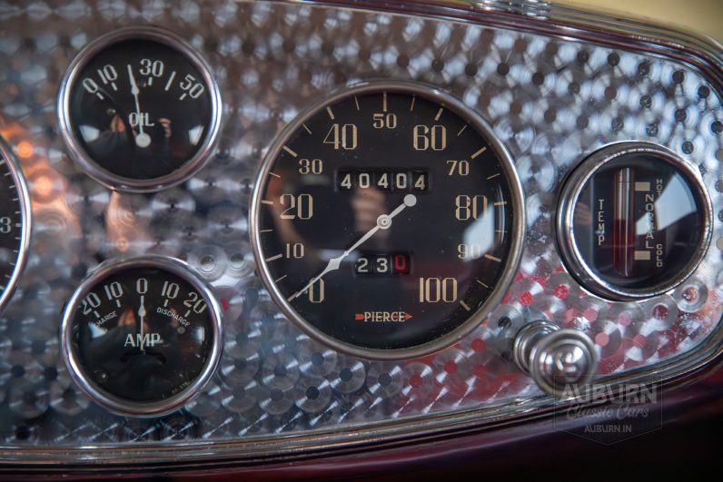
								1932 Pierce-Arrow Eight Model 54 Convertible Sedan full									