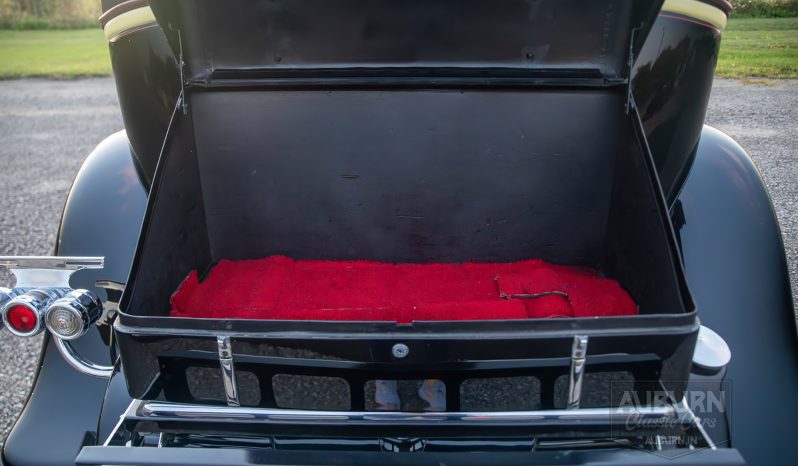 
								1932 Pierce-Arrow Eight Model 54 Convertible Sedan full									