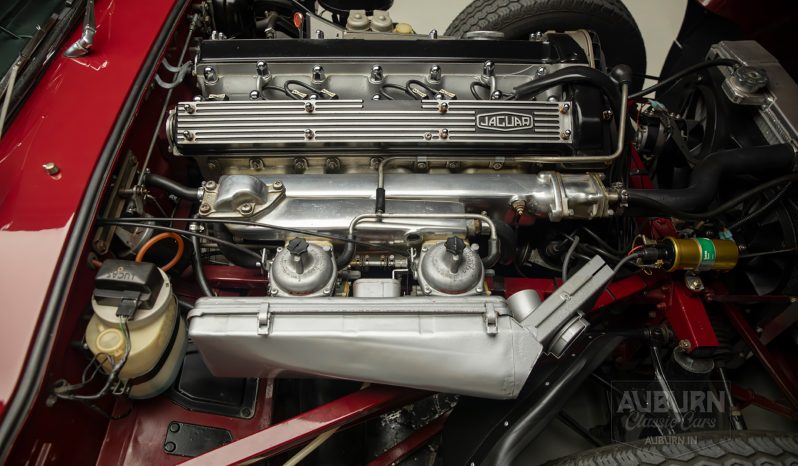 
								1970 Jaguar XKE Series II Roadster full									