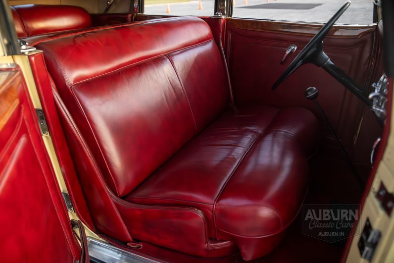
								1932 Pierce-Arrow Eight Model 54 Convertible Sedan full									