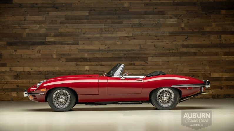 
								1970 Jaguar XKE Series II Roadster full									