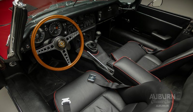 
								1970 Jaguar XKE Series II Roadster full									