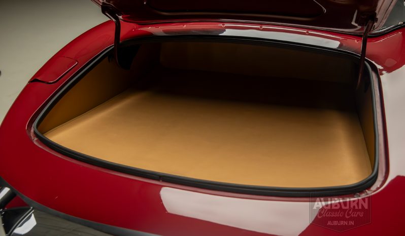 
								1970 Jaguar XKE Series II Roadster full									