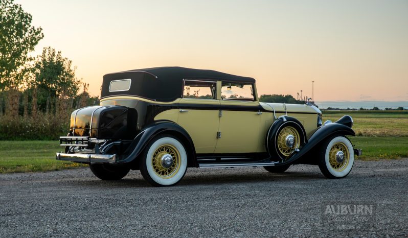 
								1932 Pierce-Arrow Eight Model 54 Convertible Sedan full									
