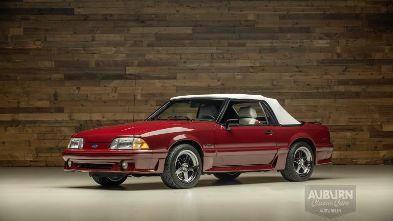 
								1989 Ford Mustang Convertible full									