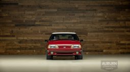 
										1989 Ford Mustang Convertible full									