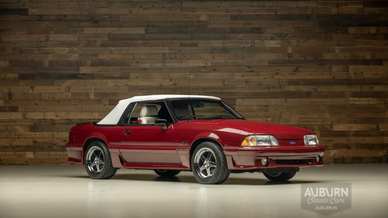 
								1989 Ford Mustang Convertible full									