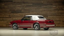 
										1989 Ford Mustang Convertible full									