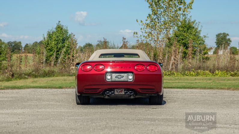 
								2003 Chevrolet Corvette 50th Anniversary Edition Convertible full									
