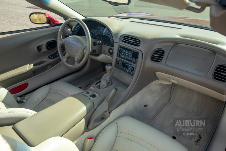 
								2003 Chevrolet Corvette 50th Anniversary Edition Convertible full									