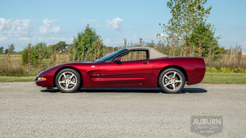 
								2003 Chevrolet Corvette 50th Anniversary Edition Convertible full									