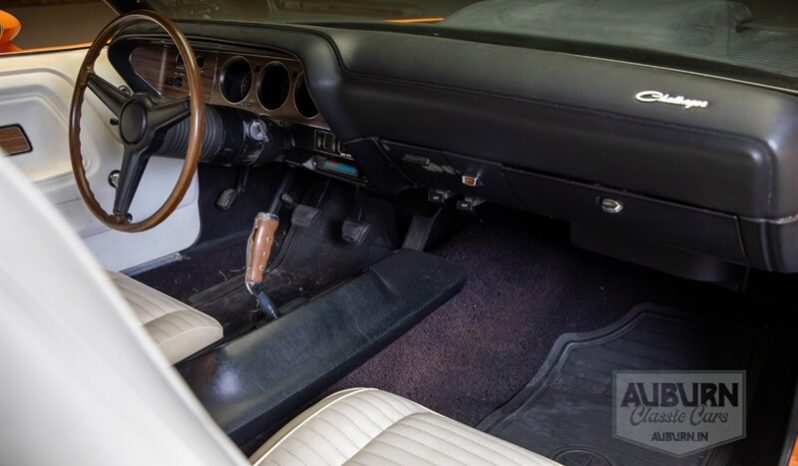 
								1970 Dodge Challenger T/A full									