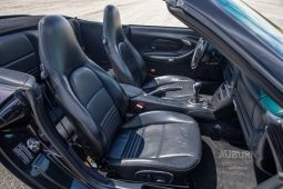 
										2002 Porsche 911 Carrera 4 full									