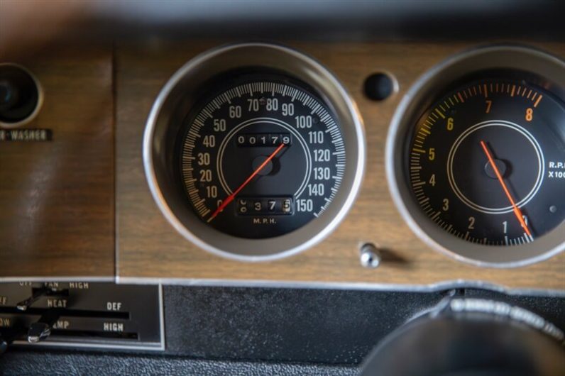 
								1971 Plymouth ‘Cuda full									