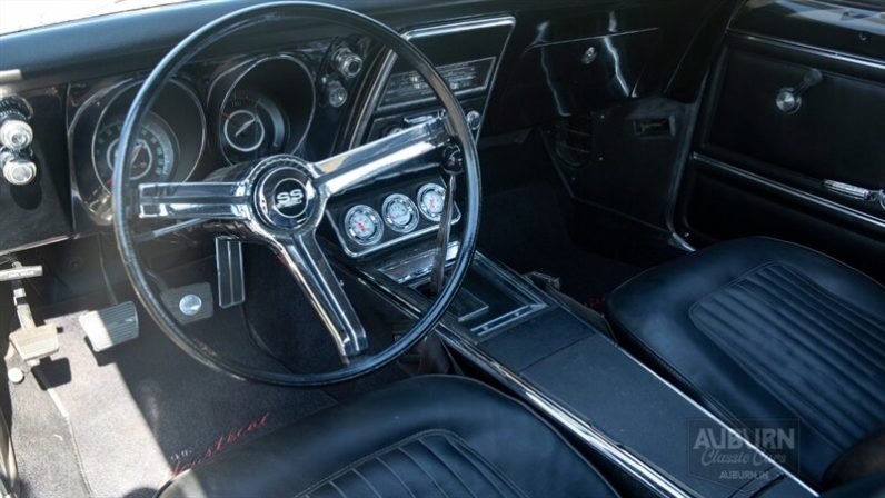 
								1967 Chevrolet Camaro RS SS full									