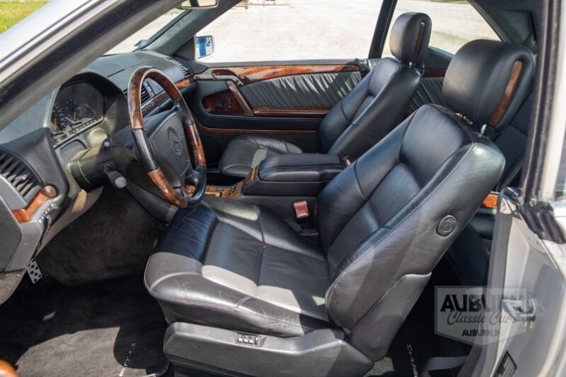 
								1995 Mercedes-Benz 600-Series S600 full									