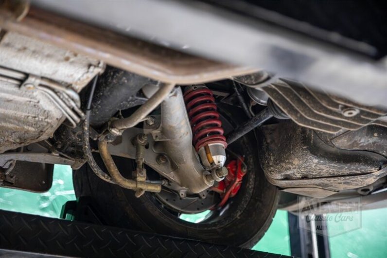 
								1985 Porsche 944 full									