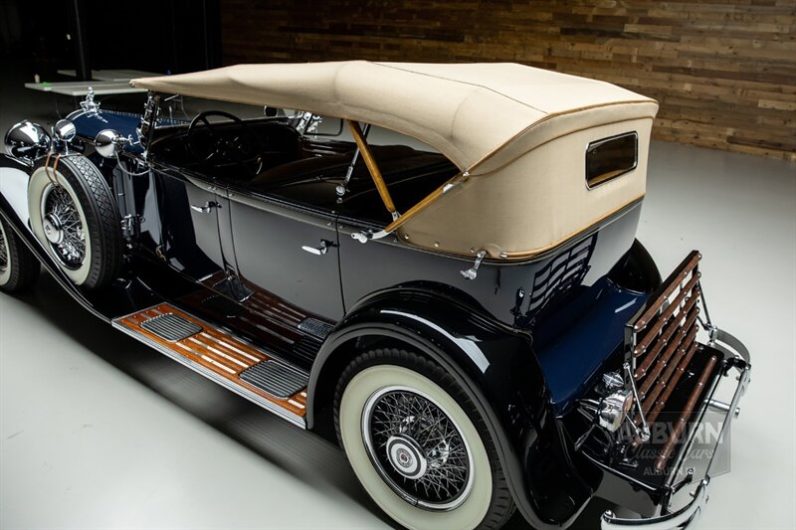 1930 Packard 745 Deluxe Eight