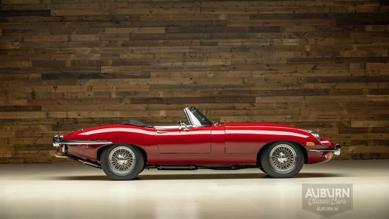 
								1970 Jaguar XKE Series II full									