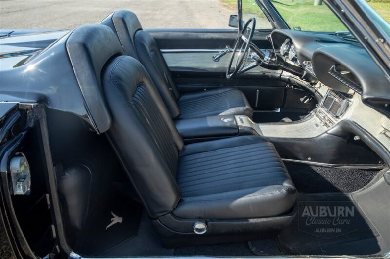 
								1962 Ford Thunderbird Sport full									