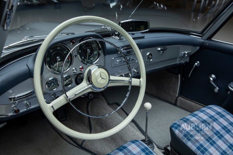 1957 Mercedes-Benz 190SL