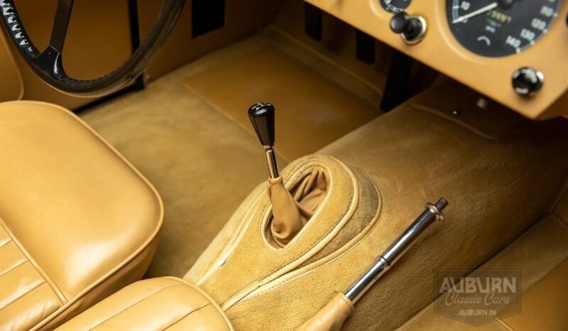 
								1957 Jaguar XK140 MC full									